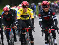 Many riders struggled to keep up with the pace of the peloton, including overall leader Zijlaard