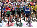 The 4th stage of the Vuelta Femenina was a windy day for the top female riders