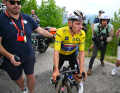 Remco Evenepeol was unable to follow the attacks four kilometres from the finish and lost the yellow jersey.