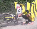 The pitfalls of gravel: Ben Tulett's crash