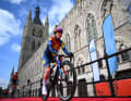 Startpunkt von Gent-Wevelgem 2025 war Ypern. Von dort aus sollte es für die Fahrerinnen über fast 170 Kilometer nach Wevelgem gehen