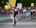 Jay Vine (UAE Team Emirates - XRG) holt den Tagessieg der 3. Etappe.