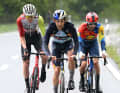 Après le début de la course, un groupe de trois coureurs s'est détaché. Une fois de plus, Ben Zwiehoff (au centre) en faisait partie.