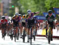 ... nachdem Femke Gerritse die 3. Etappe der Vuelta Femenina im Sprint gewonnen hatte.