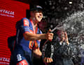 Casper van Uden (Team Picnic PostNL) feierte auf dem Podium seinen ersten Grand-Tour-Sieg.