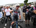 Kaden Groves (Alpecin - Deceuninck) celebrates victory on stage 6.