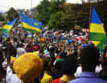 Comme les jours précédents, des milliers de spectateurs étaient présents sur le parcours à Kigali.