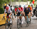 Even the initial phase was fast. A small group led by Marius Mayrhofer broke away on the first lap and made it to Mont Kigali.