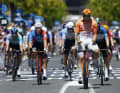 Sam Welsford has won the 3rd stage of the Tour Down Under in a bunch sprint.