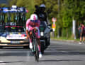 Afonso Eulálio (Bahrain Victorious) verteidigte das Rosa Trikot.