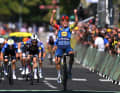 Mads Pedersen, de l'équipe Lidl-Trek, a remporté le classement du sprint du Tour de France 2026. À ses côtés sur le podium : Jasper Philipsen et Biniam Girmay Hailu