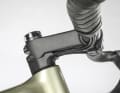 The Giant Defy Advanced 2 in detail
