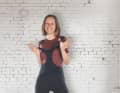 Le Gobik Ultralite 2.0 est un poids plume qui se concentre sur les courses et les marathons, sans pour autant sacrifier le confort des femmes.