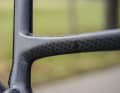 In the end, only fine lines are visible in the raw carbon fibre. They can be concealed with a paint finish if desired