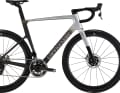 The HiMod 1 shifts with Red AXS and rolls on the same new Hollowgram wheelset as the exclusive Lab71.