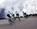 L'entreprise française devient co-sponsor du nom de l'équipe AG2R La Mondiale