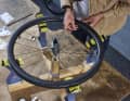 Hunt et Qvist font cause commune. Le premier projet commun est une série limitée de roues de gravel : 40 Limitless.