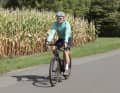 Vandeyk propose dans sa gamme de nouveaux vêtements de cyclisme ultralégers pour l'automne. La veste Ultralight Wind Jacket se distingue par sa finition soignée, sa bonne protection contre le vent et sa liberté de mouvement.