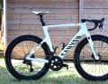 The racing bikes of the Tour de France teams: Alpecin - Deceuninck: Canyon Aeroad
