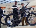 Les maîtres en personne : ce vélo de gravel sur mesure est le fruit d'une collaboration entre Dangerholm et Strandberg Guitars.