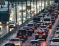 The psychological stress of rush hour has been scientifically proven. Traffic jams, noise and the constant fear of delays trigger the release of cortisol.