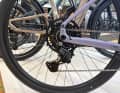 Die 9 Gänge am KTM Macina Gravelator HX verwaltet die Shimano CUES. Die Bandbreite der 11-46er-Kassette reicht aus.