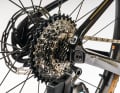 Thick rubbers only fit with a long wheelbase. This can be changed by 10 millimetres using the interchangeable dropout.