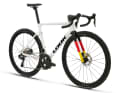 Photo : Look

Look 795 Blade RS, offert en cadeau aux responsables politiques lors du sommet du G7