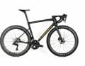 Très cher, mais aussi très bon : Specialized Tarmac SL8, 6,6 kilos, 14.000 euros