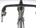 Flat flounder: The cockpit of the own brand Roval plays a decisive role in the SL8 landing at 209 watts in the wind tunnel.