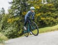 Completely detached: The beguiling feeling of climbing the mountains on a feather-light bike, as if you had suddenly got wings, is infinitely tempting. In the picture: Bianchi Specialissima RC