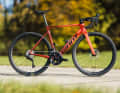 The Propel Advanced 2 costs 2999 euros and is therefore currently one of the cheapest aero racing bikes on the market.