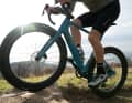 Das e-Extrema positioniert Hersteller 3T als Gravelbike fürs Gelände, das auch Singletrails bewältigen kann