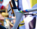 Bold design: The seat tube does not form a line between the top tube and bottom bracket, but bends at the height of the seat stays