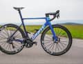Le vélo Giant Propel Aero fait également partie du cercle très sélect des vélos de course 2022 testés avec la meilleure note de TOUR. 