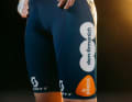 Die neue Hose von Team dsm-firmenich PostNL