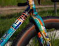 Le vélo de gravel Orlando de Dario Pegoretti associe un cadre en acier à une fourche en carbone.