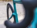 Unmistakably Pinarello: The frame of the F takes up many elements of the Dogma professional racer