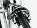 The rim brakes limit the maximum tyre clearance to 25 millimetres