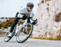 Le nouveau vélo du champion du monde : Colnago présente le V5Rs, un nouveau vélo de course polyvalent qui devrait cimenter la suprématie de Tadej Pogačar.