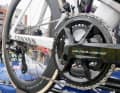 Van der Poel utilise la transmission électronique Shimano Dura-Ace avec un étagement de 54/40 (manivelle) et 11-34 (cassette).