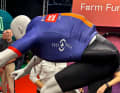 Le mannequin était-il en salle de sport ? Bien sûr que non. La photo montre un mannequin avec un Aerobag déclenché.