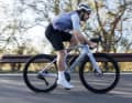 Die Sitzposition trifft die goldene Mitte zwischen Race- und Endurance-Geometriie