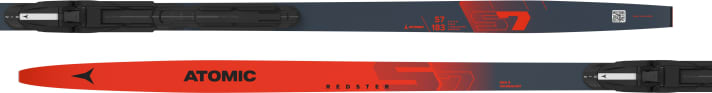 The advantage of cross-country skiing or skating is that it requires less snow than ski touring. E.g. with skis from Atomic.