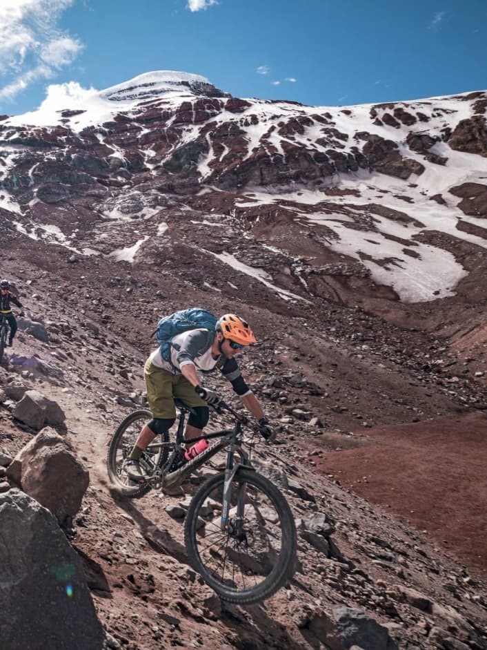 Biken am Chimborazo, dem höchsten Berg der Welt