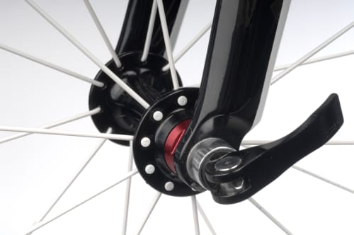   Etwas schwer, aber schick: Koga-Laufräder mit weißen Speichen