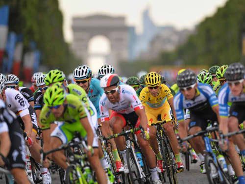 Vincenzo Nibali bei seinem überlegenen Tour-Sieg 2014 in Paris 