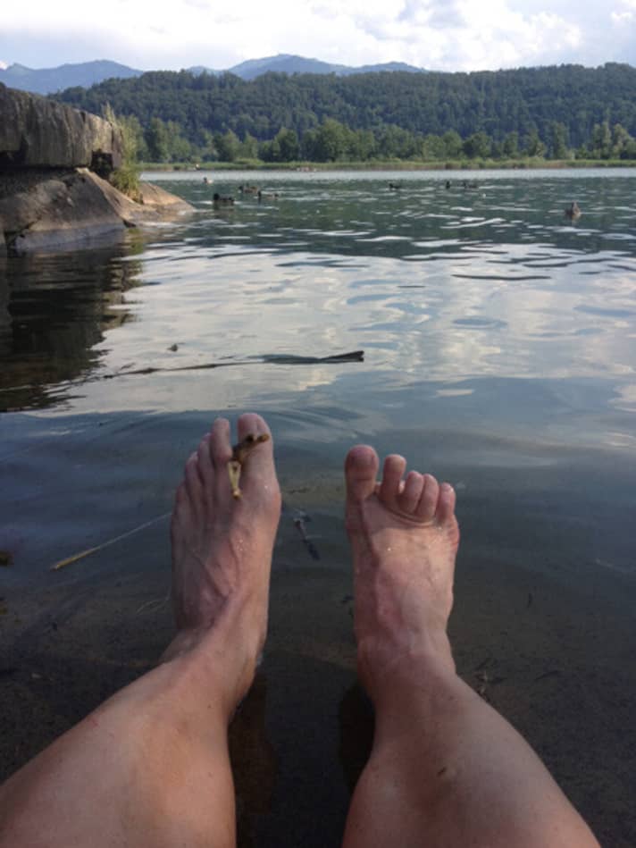   Entspannung für die Füße im Zürichsee