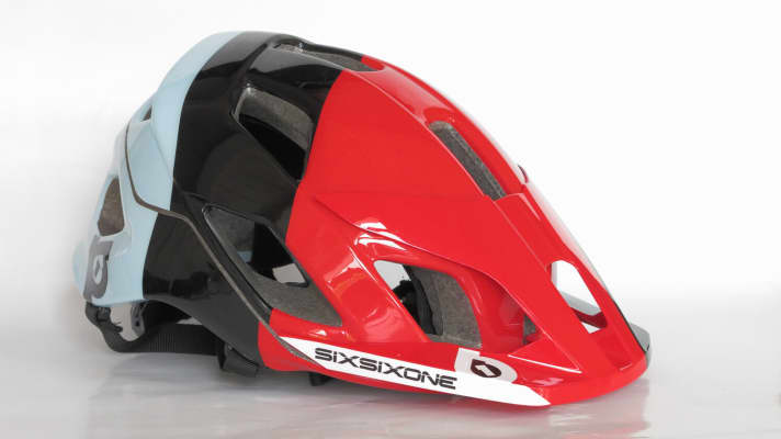   Mit und ohne MIPS erhältlich: der Evo AM MTB-Helm von Sixsixone.