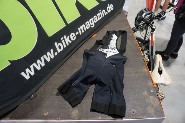   Breite Träger und Abschlüsse und ein weit geschnittener Bauchbereich sollen die neue T.Milleshorts S7 besonders komfortabel machen.